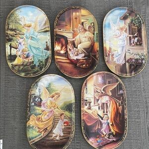 Bradford Exchange Oval Wall Plaques Lot of 5